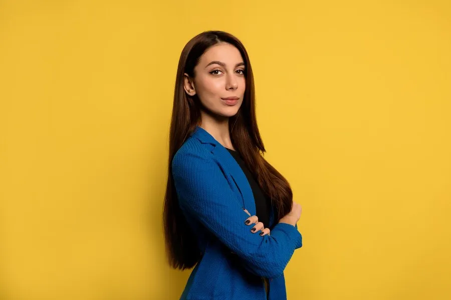 Работайте над своей осанкой и языком тела